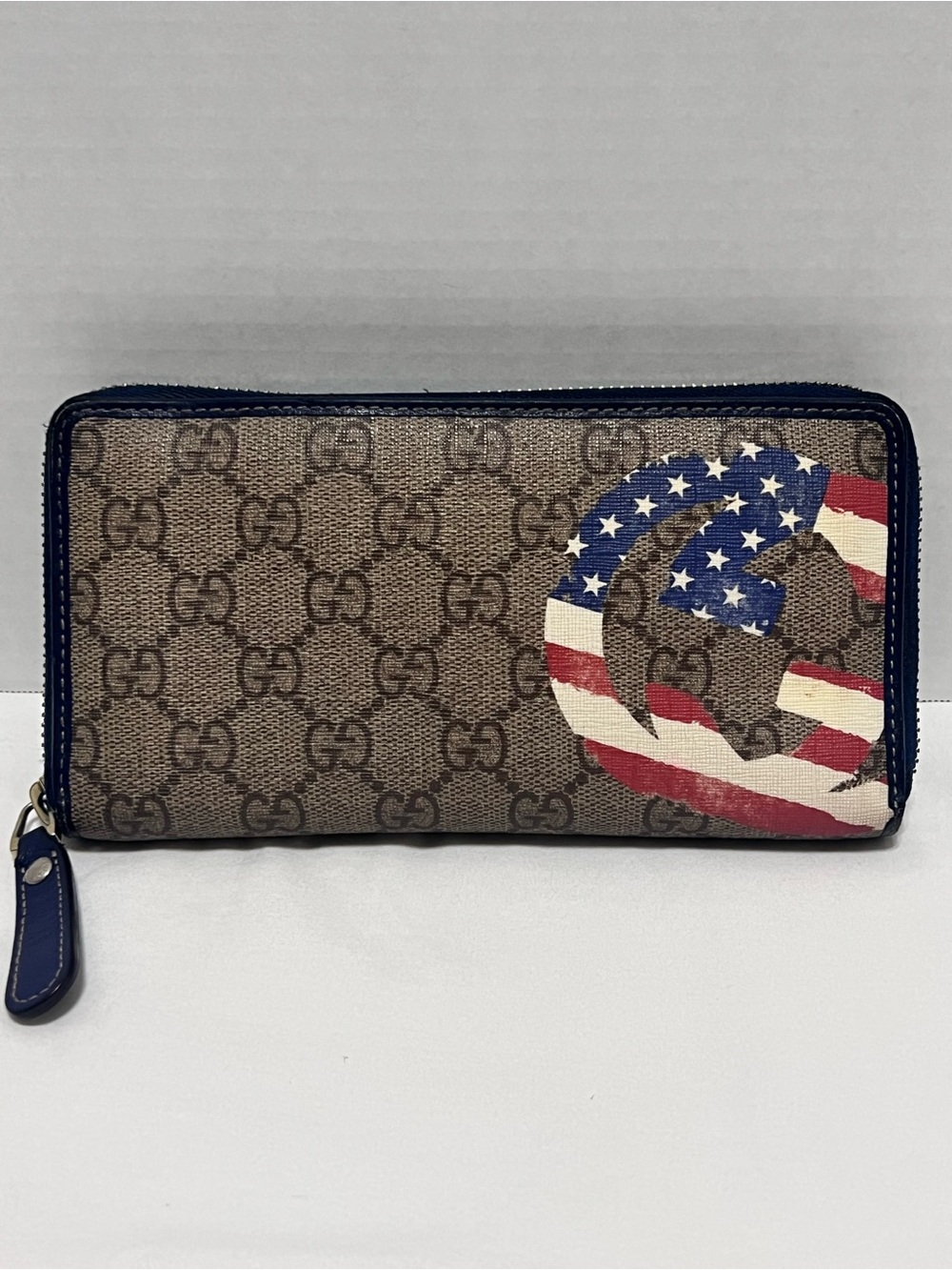 Gucci UNICEF American Flag Wallet